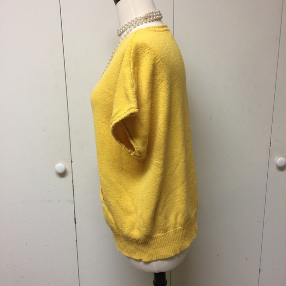 Vintage Liz Claiborne short sleeved sweater. - Picture 2 of 5